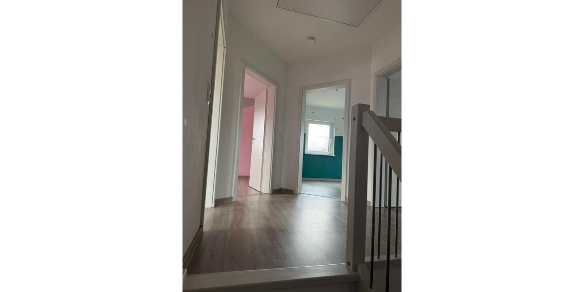 Einfamilienhaus Uehlfeld - 4 Zimmer, 144 m&sup2;, 519.000&euro; | Angebot:25049645