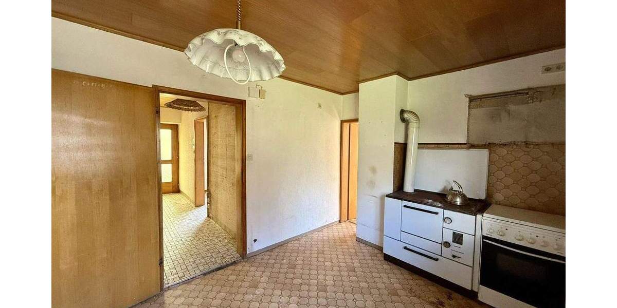 Einfamilienhaus Weilersbach - 6 Zimmer, 137 m&sup2;, 189.000&euro; | Angebot:25905561