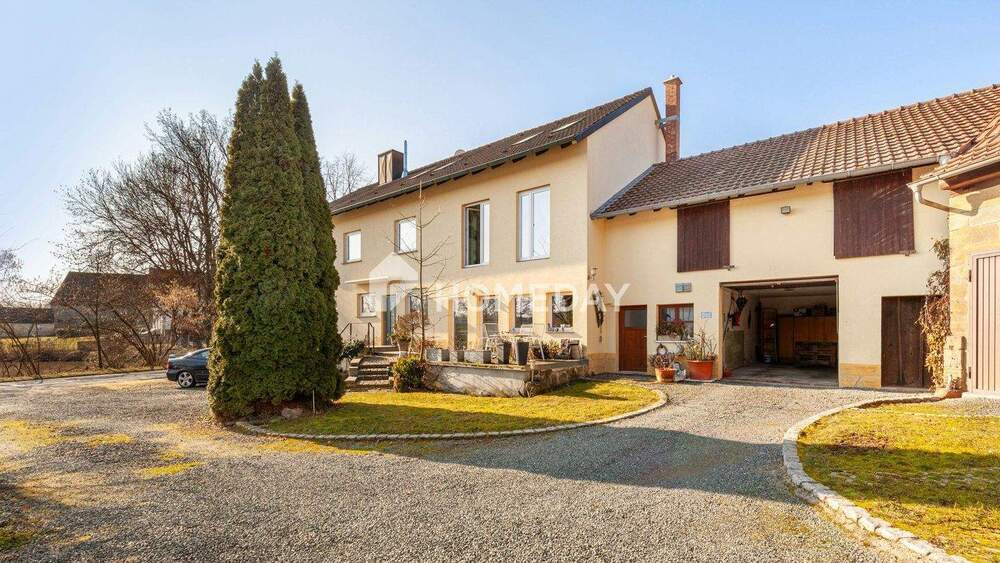 Bauernhaus, Landhaus Rentweinsdorf Sendelbach - 1 Zimmer, 340 m&sup2;, 469.000&euro; | Angebot:25702496