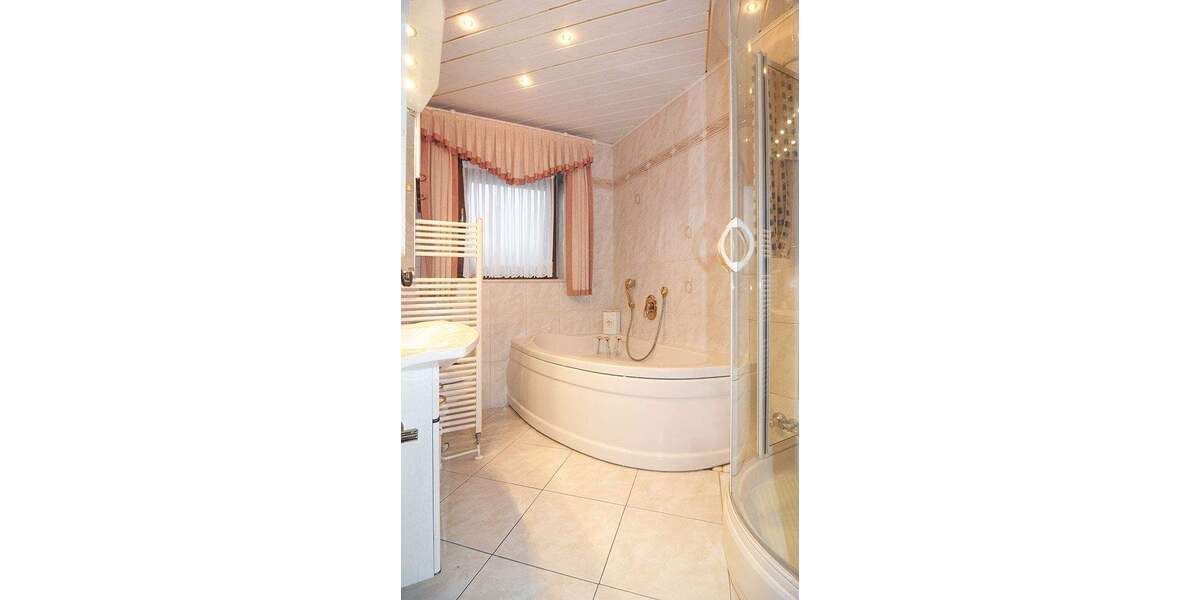 Einfamilienhaus Bad Staffelstein - 6 Zimmer, 115 m&sup2;, 329.000&euro; | Angebot:25686981