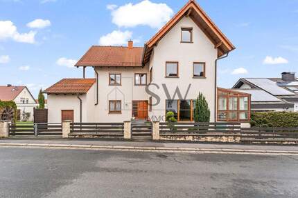 Haus Burgebrach - 9 Zimmer, 227 m&sup2;, 499.000&euro; | Angebot:25685839