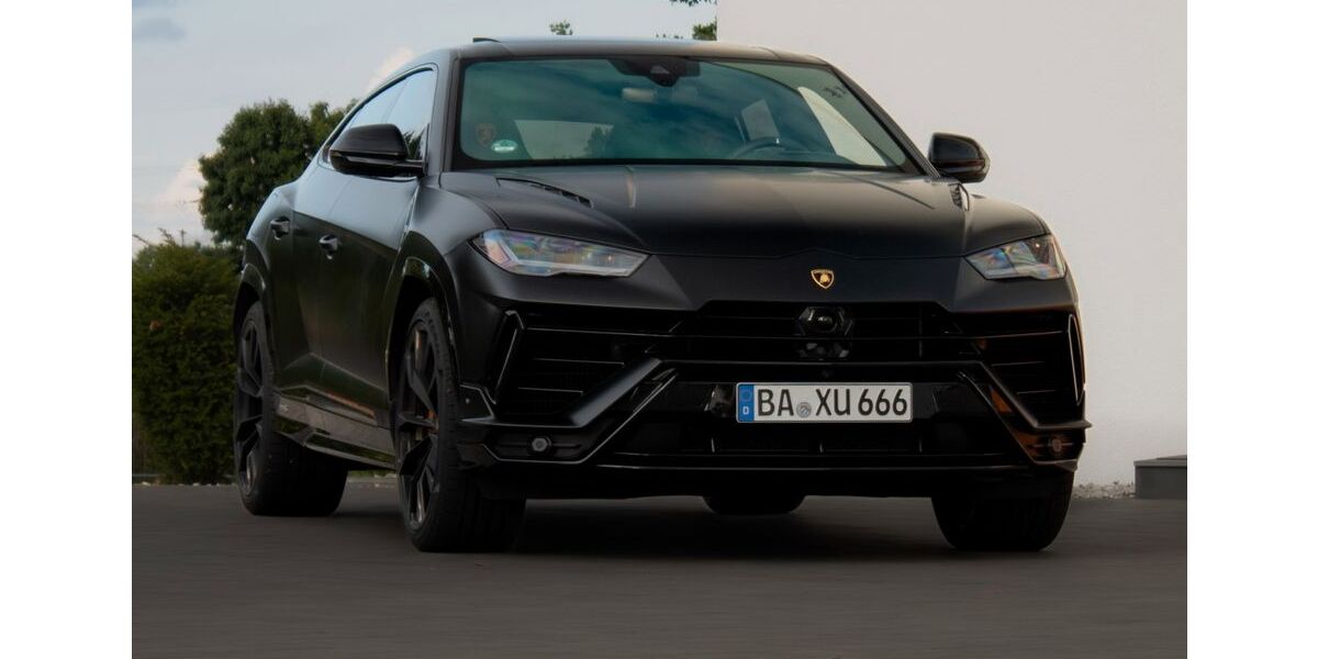 Lamborghini Urus 12.000 km 294.900 &euro; Stegaurach 96135