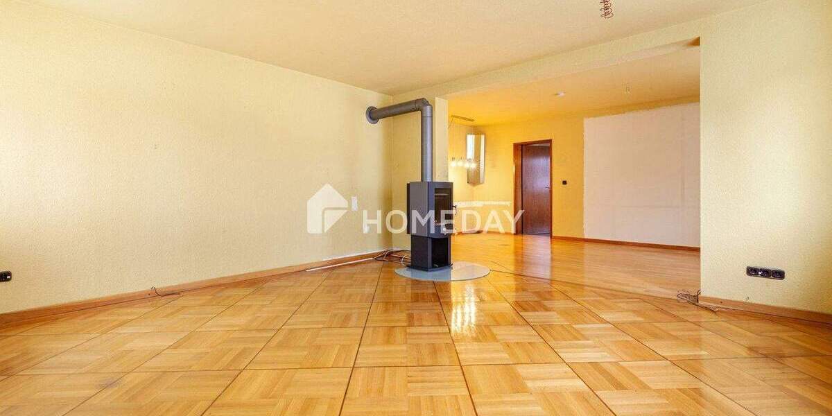 Mehrfamilienhaus, Wohnhaus Bamberg Gereuth - 7 Zimmer, 266 m&sup2;, 650.000&euro; | Angebot:25737534