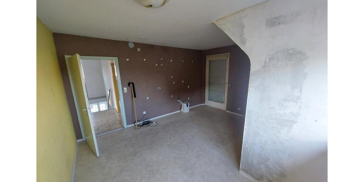 Einfamilienhaus Litzendorf - 9 Zimmer, 220 m&sup2;, 499.000&euro; | Angebot:26183086