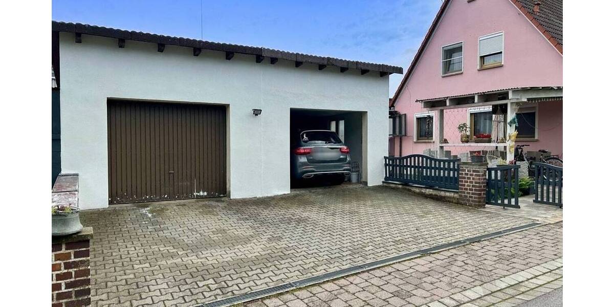 Einfamilienhaus Burghaslach - 6 Zimmer, 114 m&sup2;, 349.000&euro; | Angebot:25671202