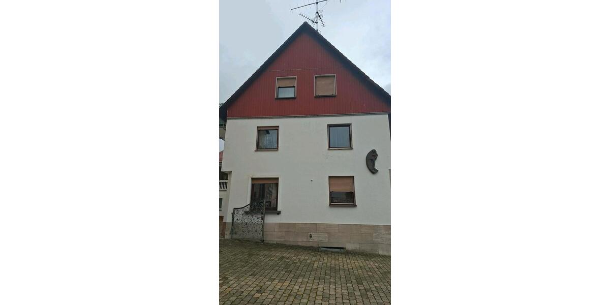 Mehrfamilienhaus, Wohnhaus Knetzgau - 480.000&euro; | Angebot:25510302