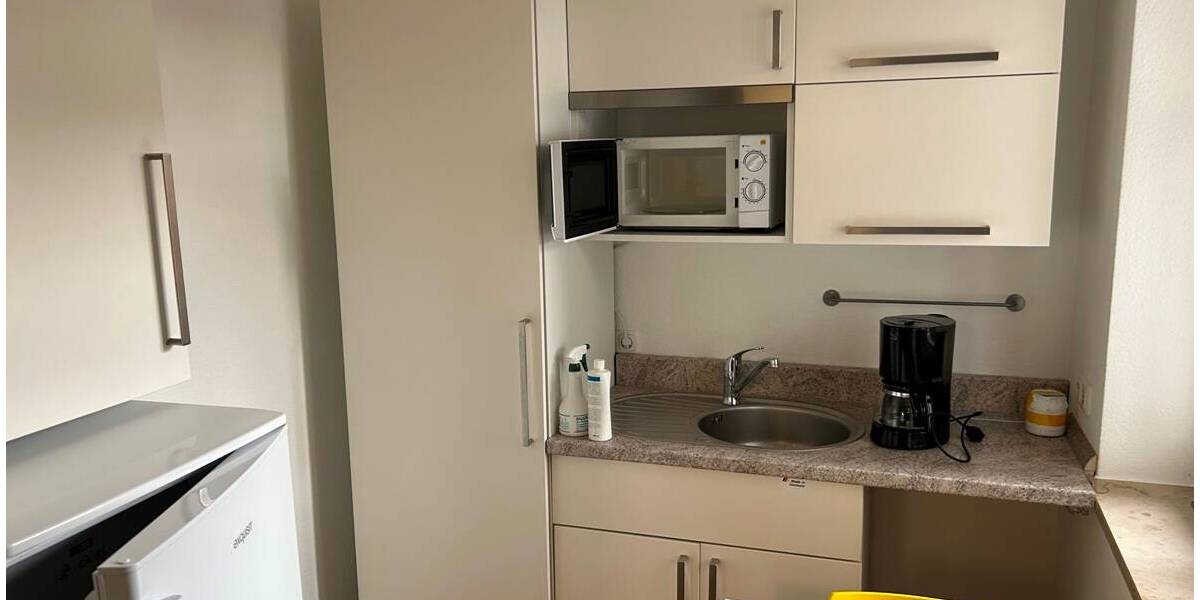 Gewerbeobjekt Sand a.Main - 7 Zimmer, 135 m&sup2;, 1.100&euro; | Angebot:25797408