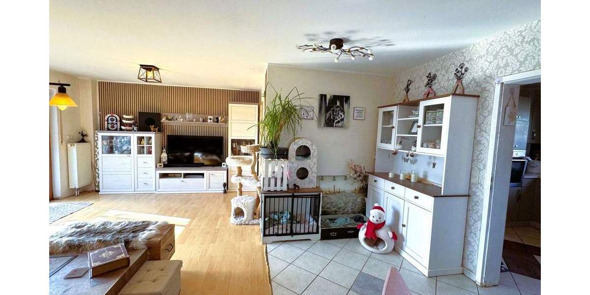 Einfamilienhaus Burghaslach - 6 Zimmer, 130 m&sup2;, 425.000&euro; | Angebot:25744156