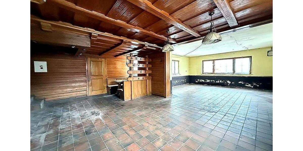 Einfamilienhaus Scheßlitz - 8 Zimmer, 315 m&sup2;, 189.000&euro; | Angebot:26636938