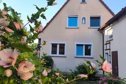 Haus Ebern - 7 Zimmer, 120 m&sup2;, 190.000&euro; | Angebot:27084162
