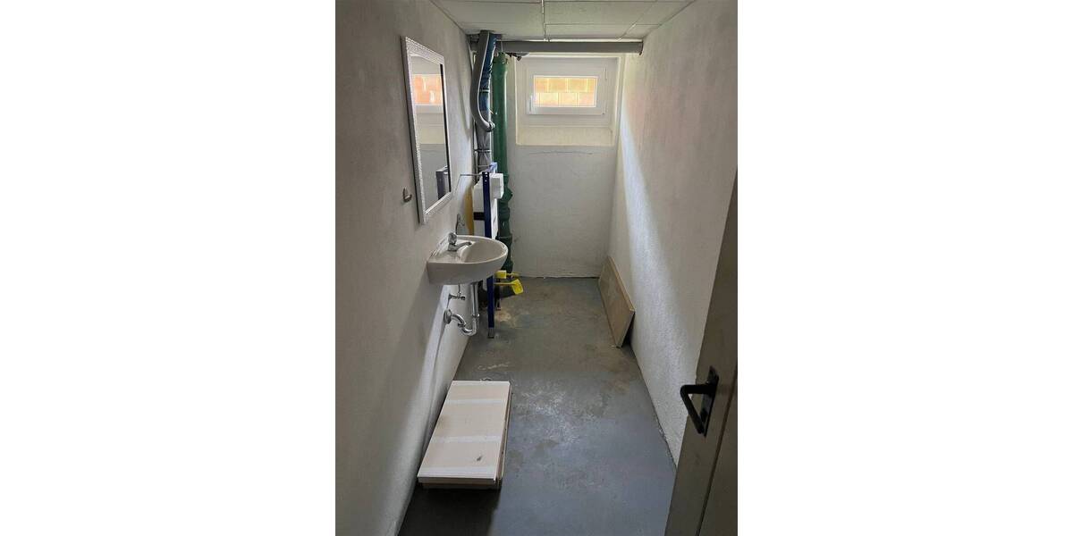 Gewerbeobjekt Hallstadt - 3 Zimmer, 91 m&sup2;, 209.000&euro; | Angebot:25798668