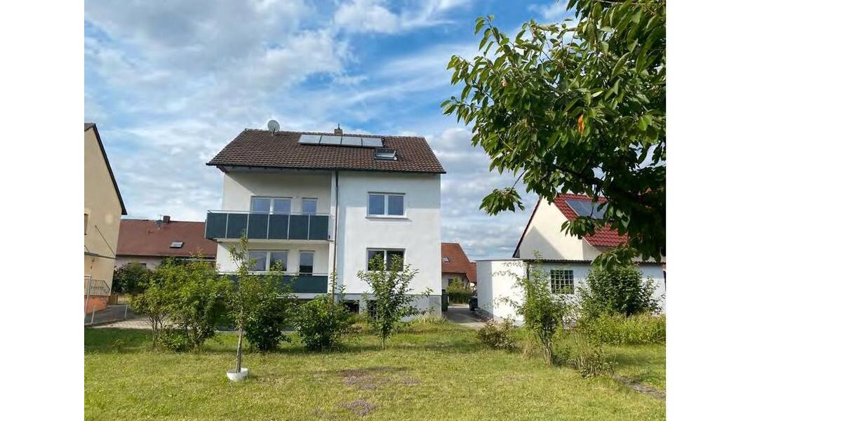 Etagenwohnung Stegaurach - 3 Zimmer, 92 m&sup2;, 850&euro; | Angebot:26688756