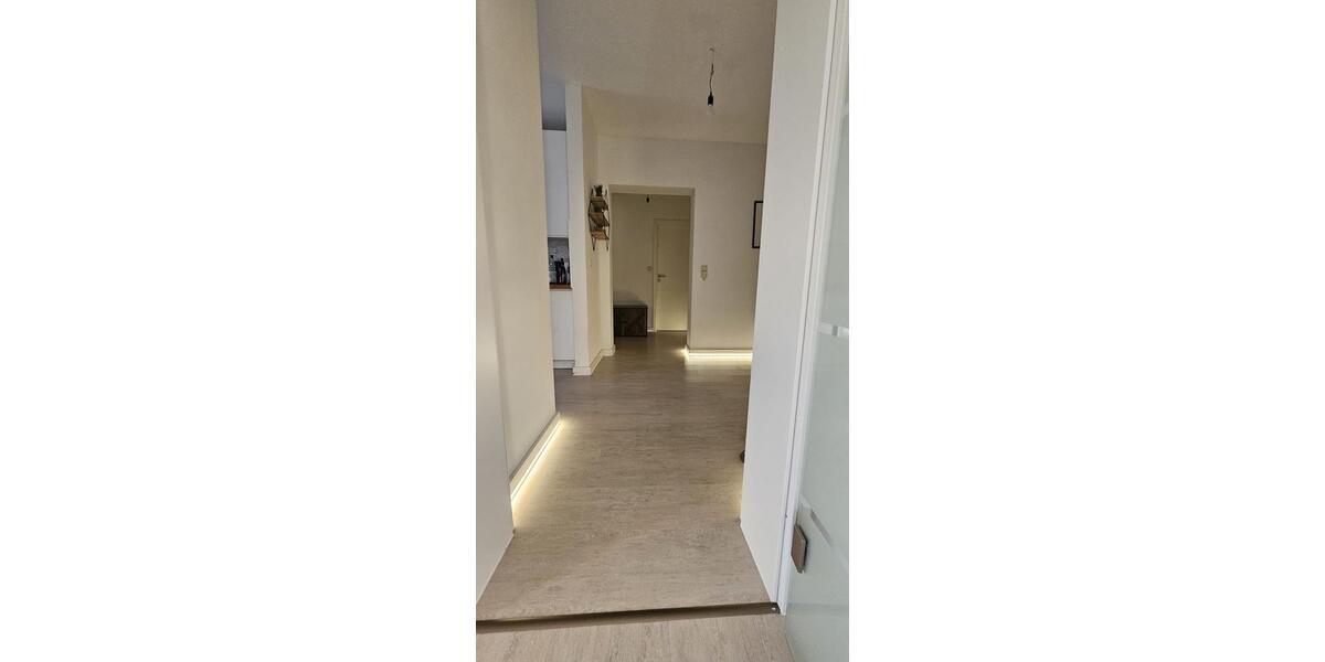 Etagenwohnung Hallstadt - 3 Zimmer, 85 m&sup2;, 1.100&euro; | Angebot:26516701
