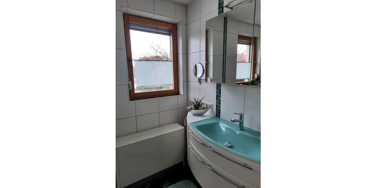 Mehrfamilienhaus, Wohnhaus Schlüsselfeld - 8 Zimmer, 195 m&sup2;, 450.000&euro; | Angebot:25868388