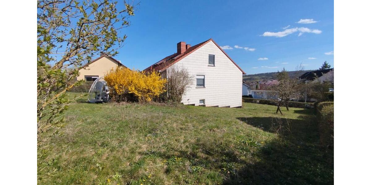 Mehrfamilienhaus, Wohnhaus Ebern - 8.5 Zimmer, 240 m&sup2;, 450.000&euro; | Angebot:26325041