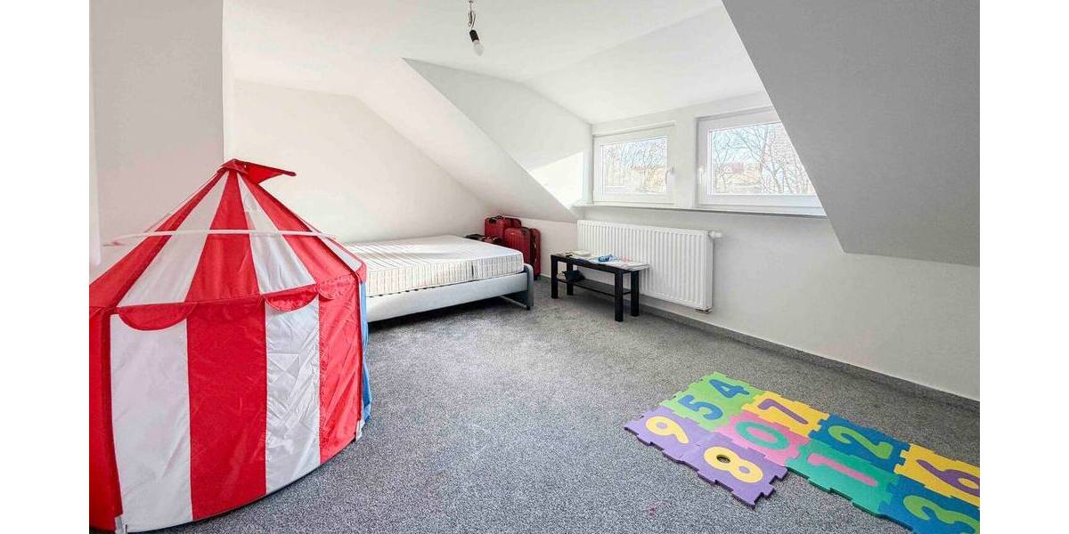 Reihenmittelhaus Gerach - 5 Zimmer, 144 m&sup2;, 225.000&euro; | Angebot:26912927