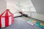 Reihenmittelhaus Gerach - 5 Zimmer, 144 m&sup2;, 225.000&euro; | Angebot:26912927