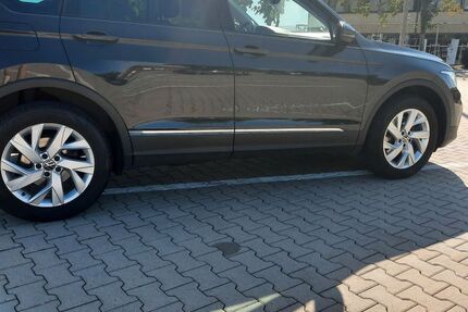 VW Tiguan 77.000 km 24.550 &euro; Baunach 96148