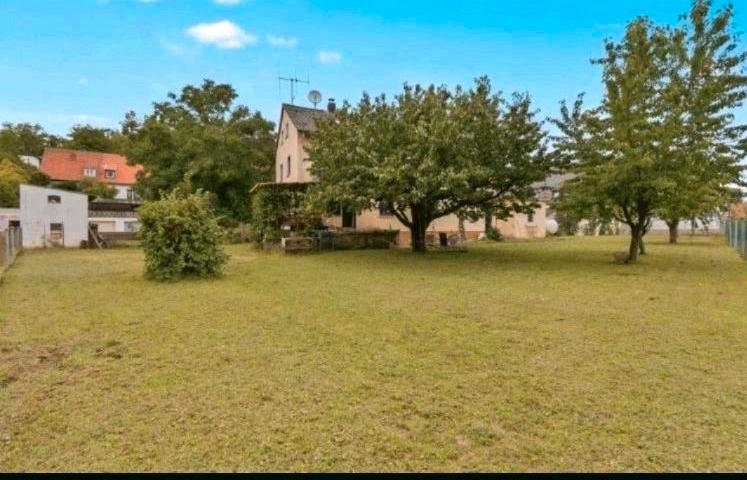 Einfamilienhaus Bamberg Gereuth - 8 Zimmer, 240 m&sup2;, 485.000&euro; | Angebot:26314570