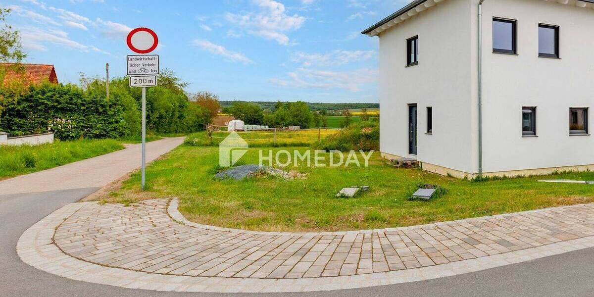 Einfamilienhaus Scheßlitz Straßgiech - 6 Zimmer, 200 m&sup2;, 399.000&euro; | Angebot:26584386