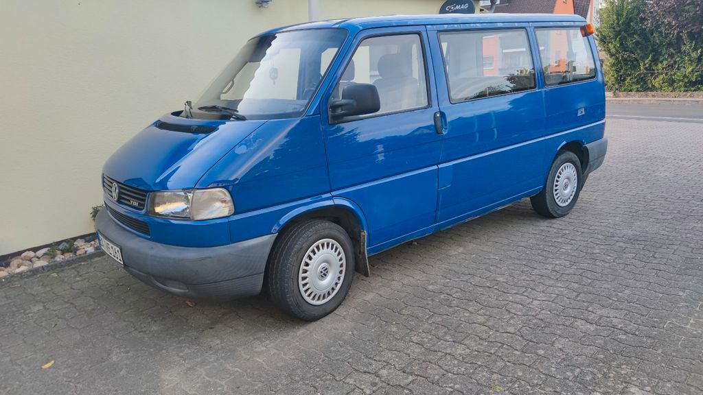 VW T4 Caravelle 126.000 km 7.999 &euro; Altendorf 96146