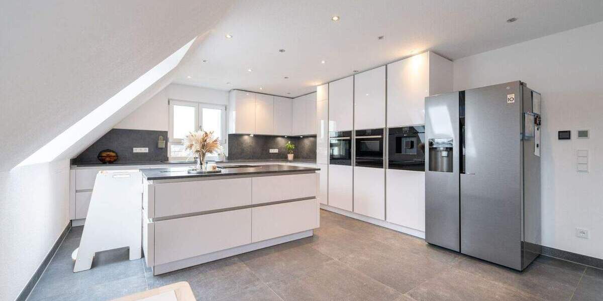 Etagenwohnung Hallstadt - 4 Zimmer, 178 m&sup2;, 599.000&euro; | Angebot:25738409
