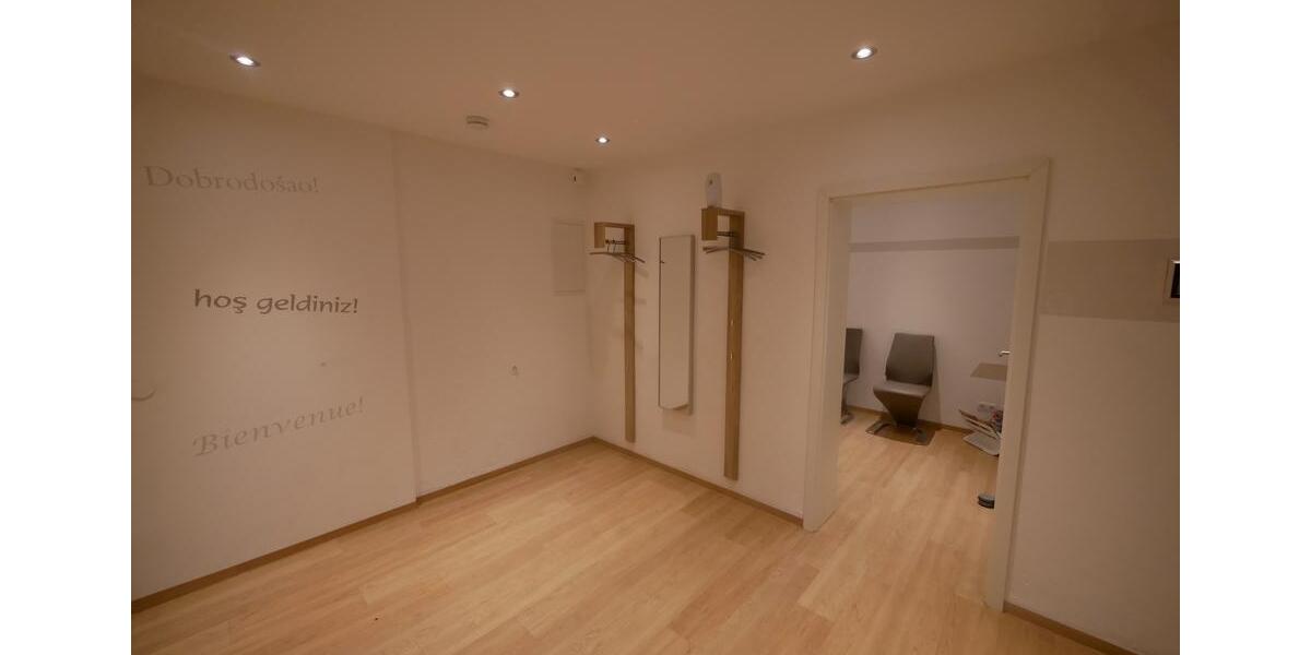 Gewerbeobjekt Eggolsheim - 1.000&euro; | Angebot:24803796