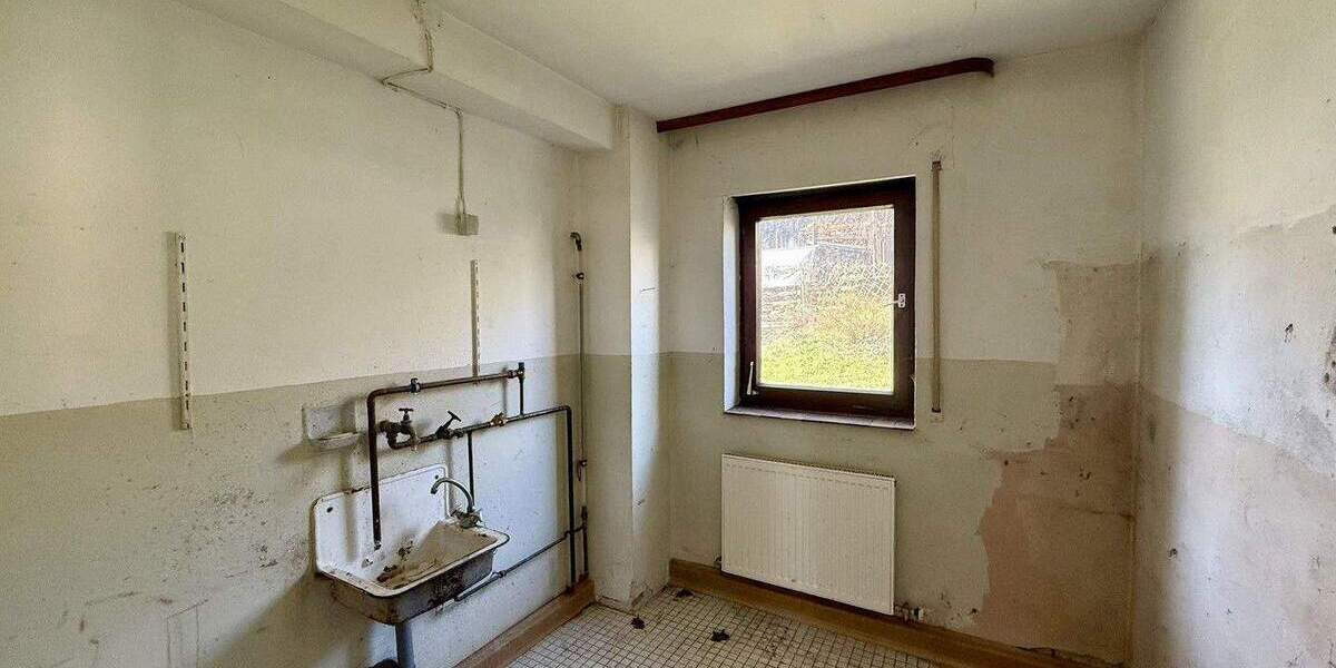 Einfamilienhaus Weilersbach - 6 Zimmer, 137 m&sup2;, 189.000&euro; | Angebot:25905561