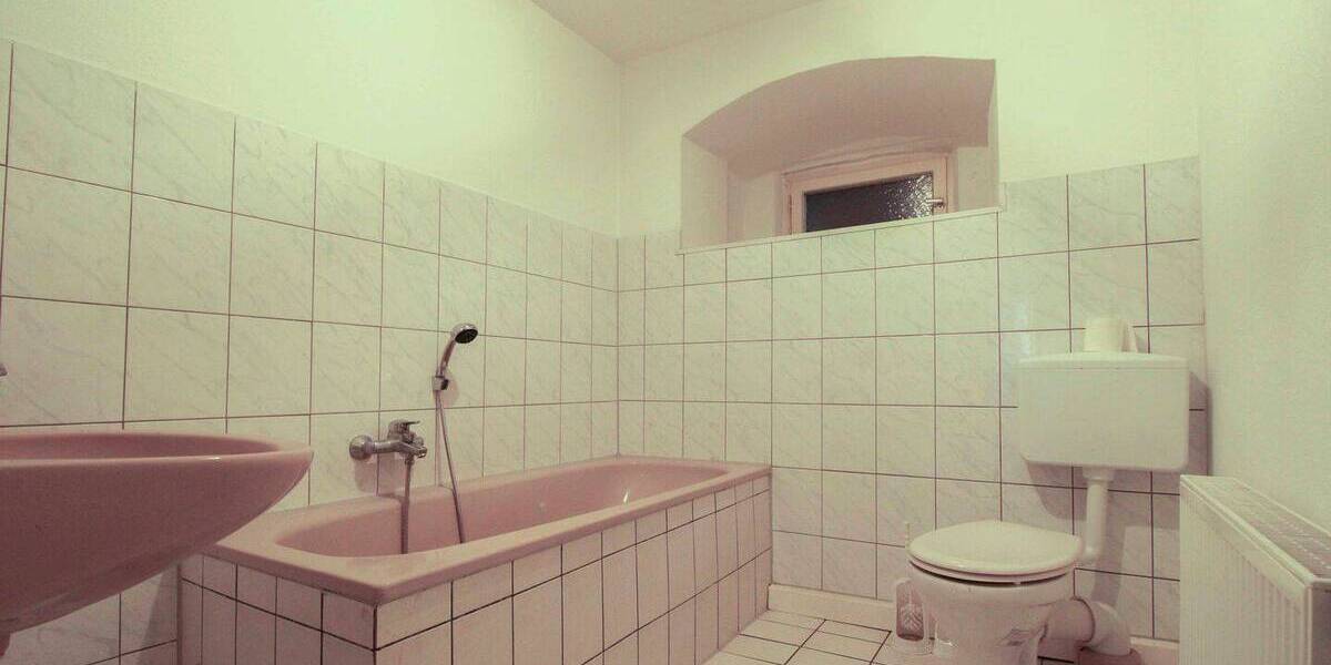 Mehrfamilienhaus, Wohnhaus Forchheim - 7 Zimmer, 198 m&sup2;, 450.000&euro; | Angebot:26827732