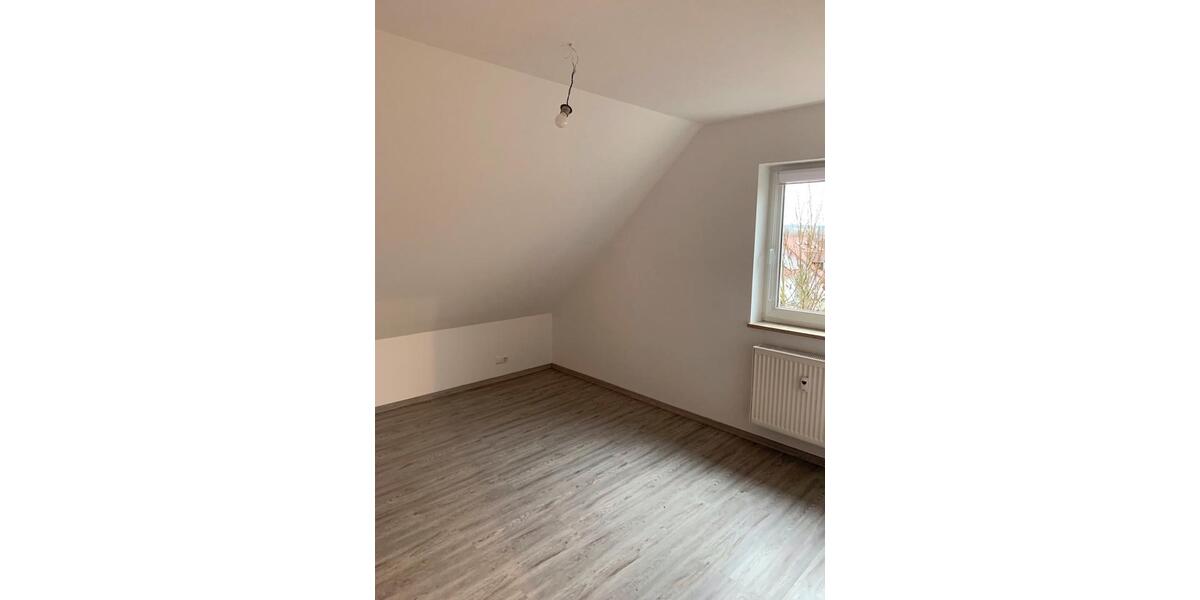 Maisonettenwohnung Oberaurach - 4 Zimmer, 85 m&sup2;, 680&euro; | Angebot:26321416