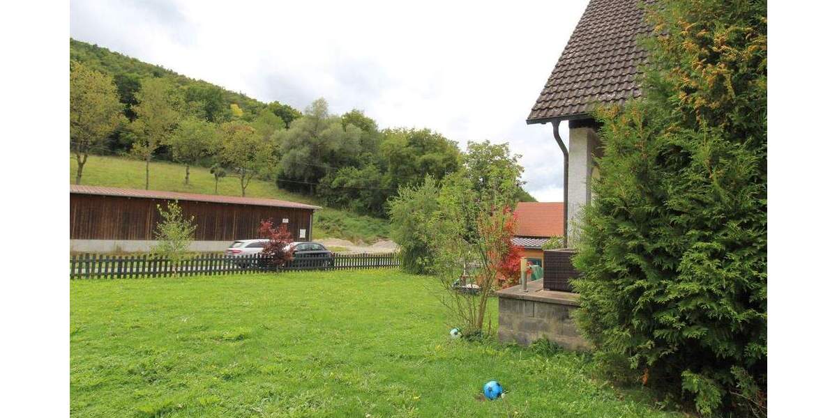 Einfamilienhaus Pretzfeld Urspring - 4 Zimmer, 143 m&sup2;, 399.000&euro; | Angebot:25685607