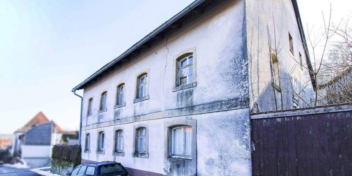 Mehrfamilienhaus, Wohnhaus Königsfeld - 1 Zimmer, 284 m&sup2;, 49.000&euro; | Angebot:25930755