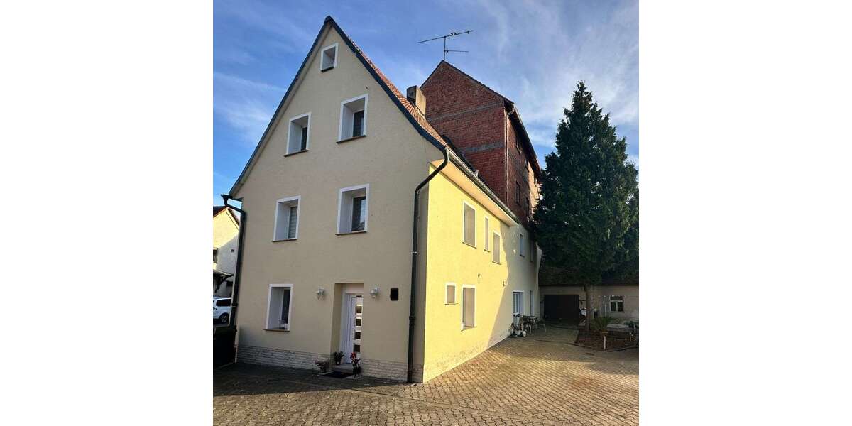 Einfamilienhaus Schlüsselfeld - 5 Zimmer, 130 m&sup2;, 349.000&euro; | Angebot:25499192