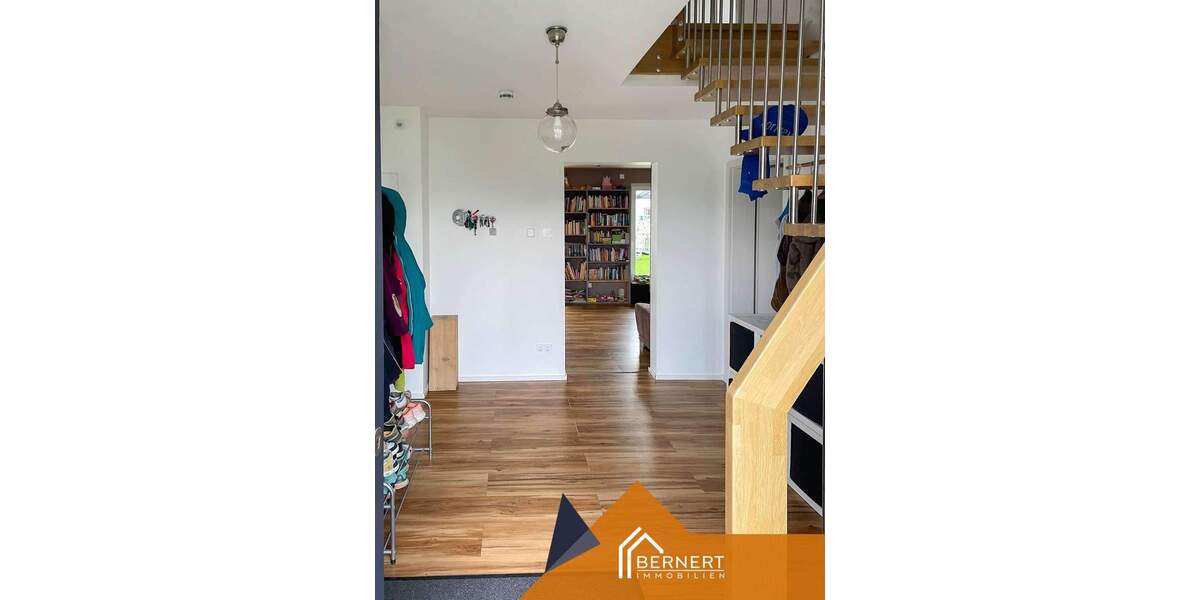 Einfamilienhaus Wachenroth - 5 Zimmer, 161 m&sup2;, 590.000&euro; | Angebot:25689914