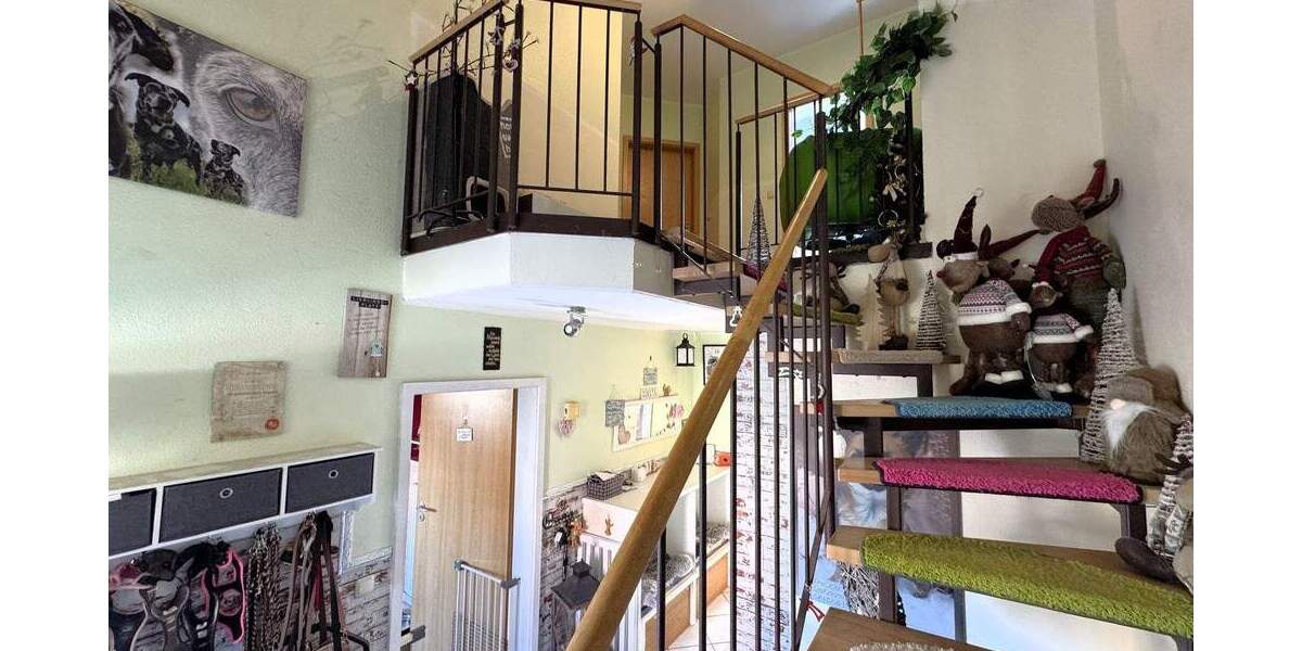 Einfamilienhaus Burghaslach - 6 Zimmer, 130 m&sup2;, 425.000&euro; | Angebot:25744156