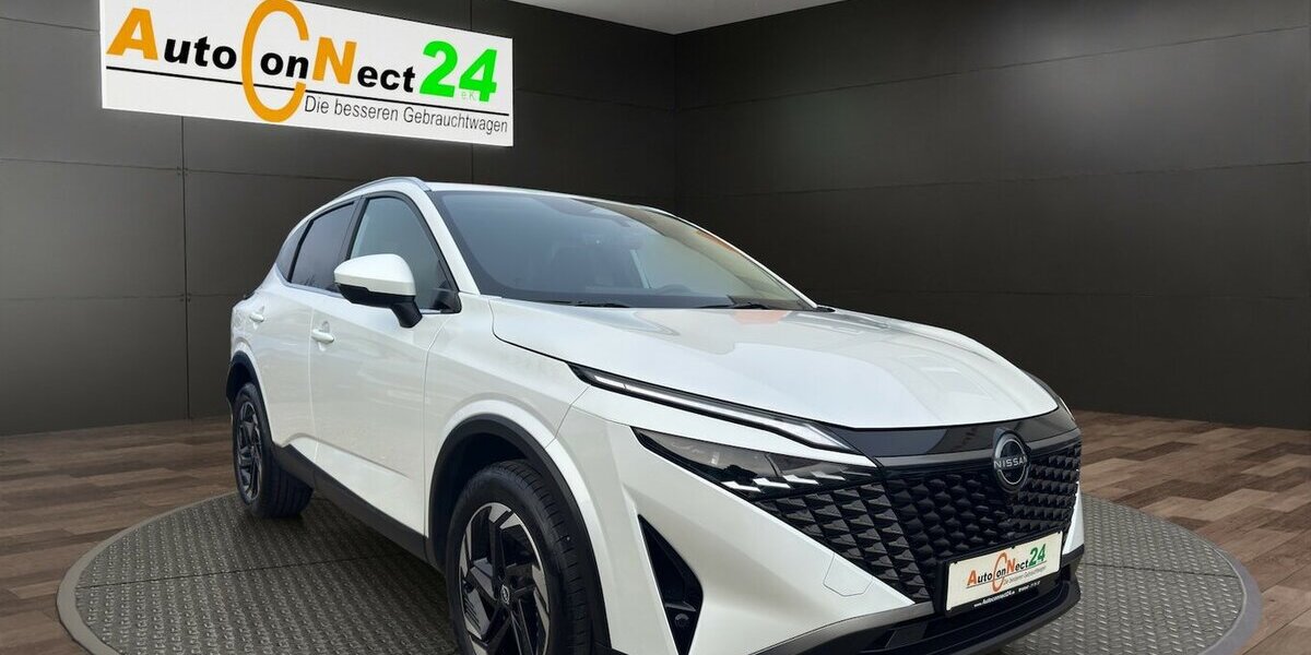 Nissan Qashqai N-Connecta XTronic *Navi/LED/Kamera360/PDC 17.515 km 25.980 &euro; Bamberg 96052