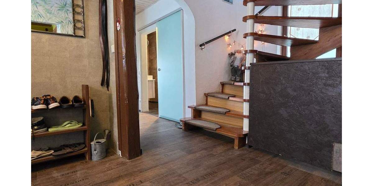 Mehrfamilienhaus, Wohnhaus Itzgrund Herreth - 5 Zimmer, 115 m&sup2;, 179.000&euro; | Angebot:25707220