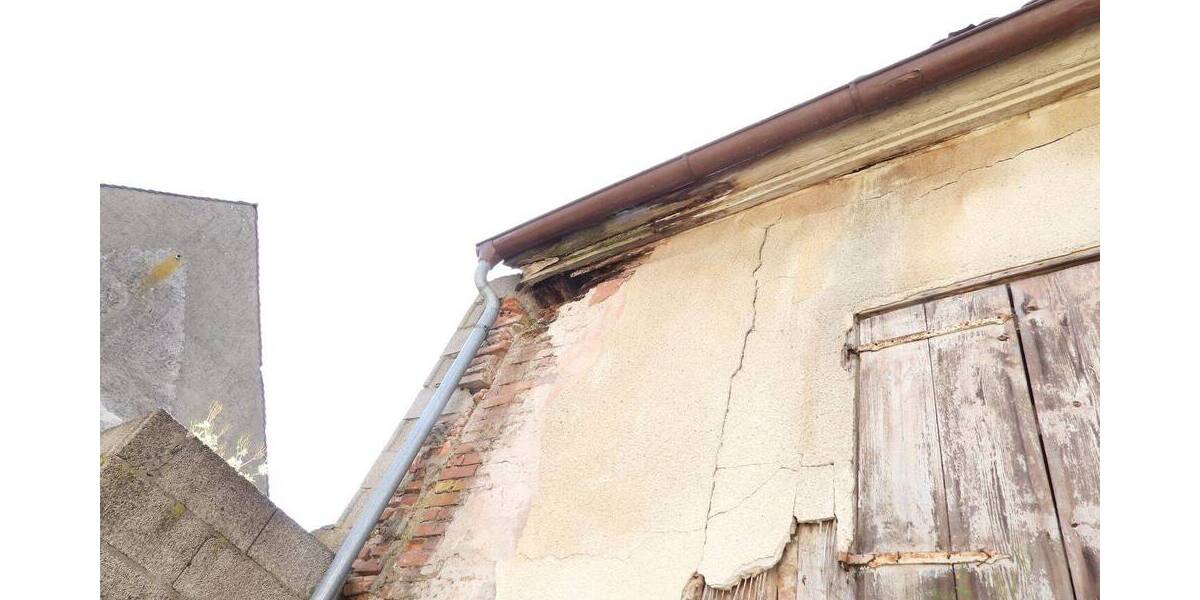 Mehrfamilienhaus, Wohnhaus Mühlhausen - 6 Zimmer, 200 m&sup2;, 75.000&euro; | Angebot:25695699