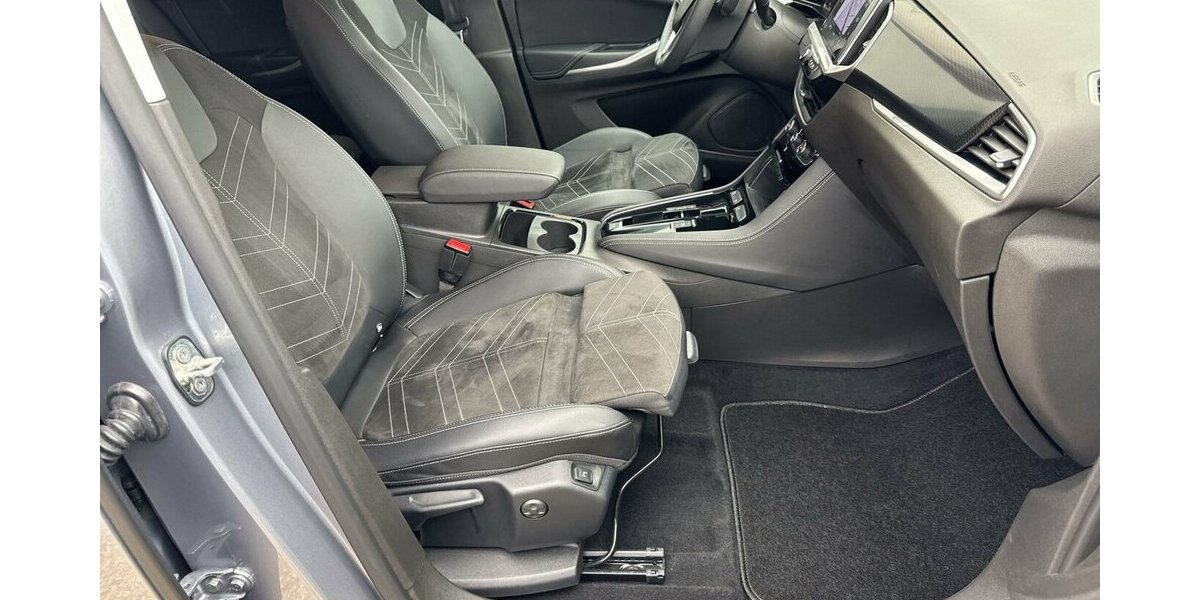 Opel Grandland Ultimate *ACC/Navi/19Zoll Alu/LED/el.Hec 35.065 km 23.980 &euro; Bamberg 96052