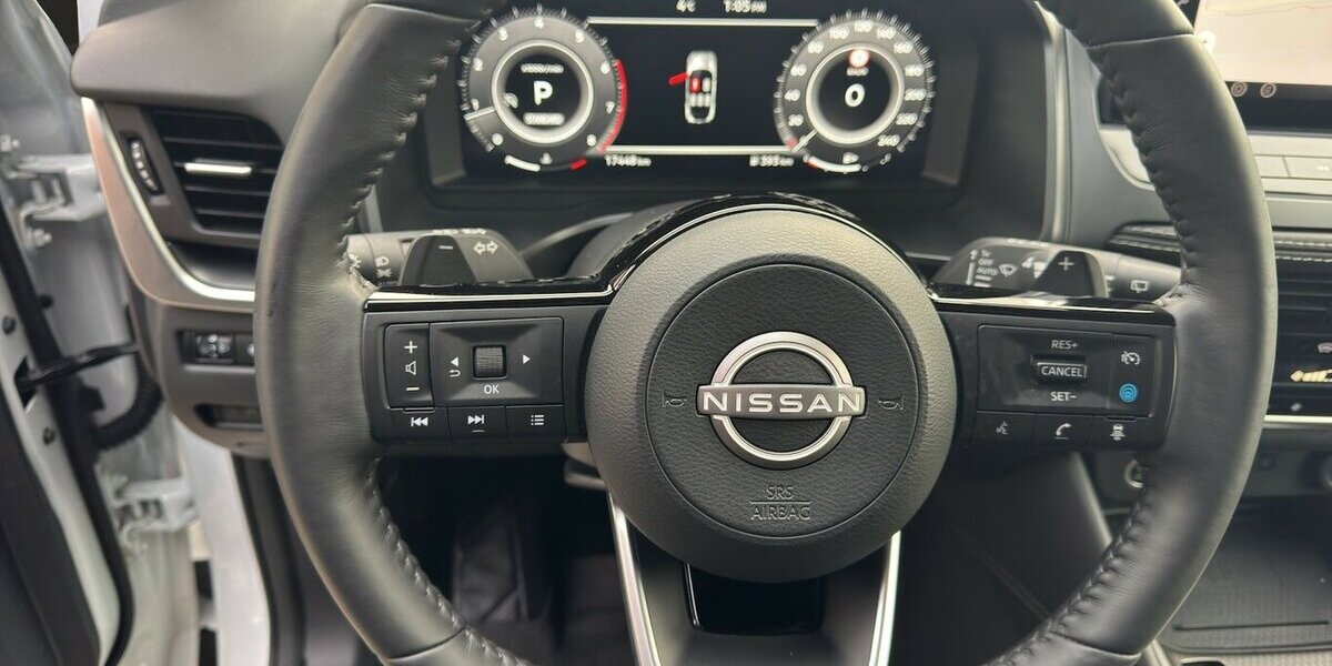 Nissan Qashqai N-Connecta XTronic *Navi/LED/Kamera360/PDC 17.515 km 25.980 &euro; Bamberg 96052