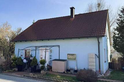 Haus Burghaslach - 6 Zimmer, 130 m&sup2;, 425.000&euro; | Angebot:25744156