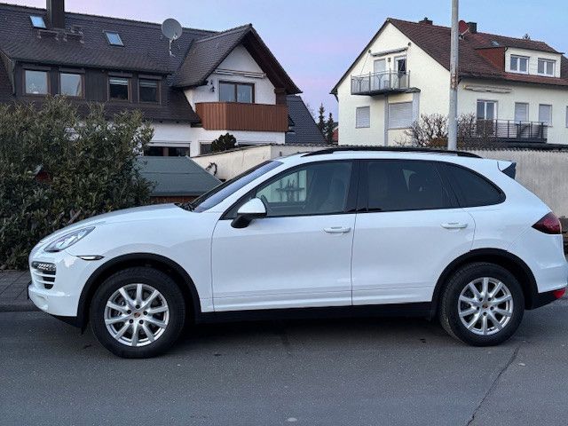 Porsche Cayenne 101.100 km 25.700 &euro; Forchheim 91301