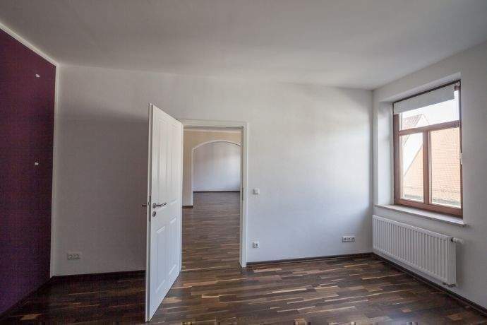 Mehrfamilienhaus, Wohnhaus Forchheim - 585.000&euro; | Angebot:26306516