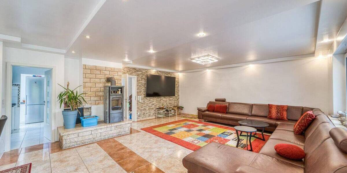 Doppelhaushälfte Hemhofen - 7 Zimmer, 180 m&sup2;, 685.000&euro; | Angebot:25685548