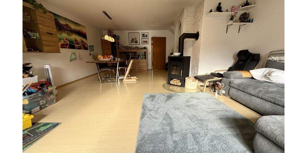 Reihenmittelhaus Stegaurach Debring - 5 Zimmer, 132 m&sup2;, 399.000&euro; | Angebot:25702969