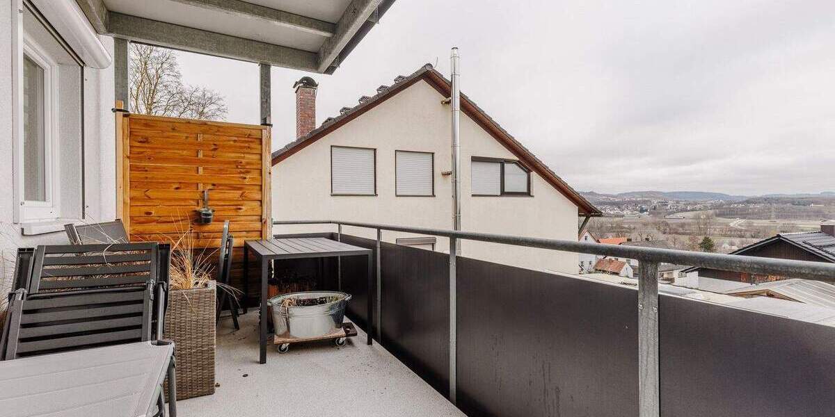 Mehrfamilienhaus, Wohnhaus Forchheim Reuth - 8 Zimmer, 191 m&sup2;, 900.000&euro; | Angebot:25692204