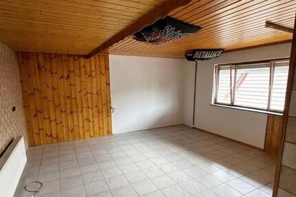 Haus Lauter - 9 Zimmer, 150 m&sup2;, 1.500&euro; | Angebot:26232280