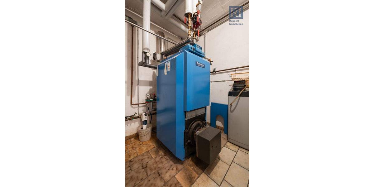 Einfamilienhaus Eltmann - 8 Zimmer, 140 m&sup2;, 295.000&euro; | Angebot:25909245