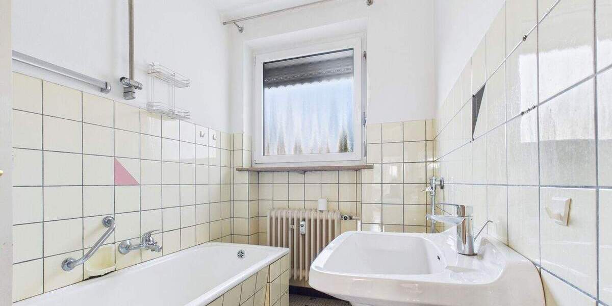 Mehrfamilienhaus, Wohnhaus Ebern - 1 Zimmer, 274 m&sup2;, 620.000&euro; | Angebot:25696976