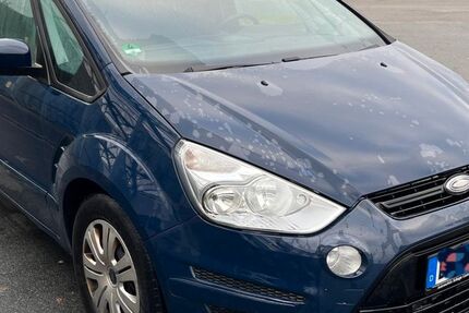 Ford S-Max 262.000 km 3.200 &euro; Hallstadt 96103
